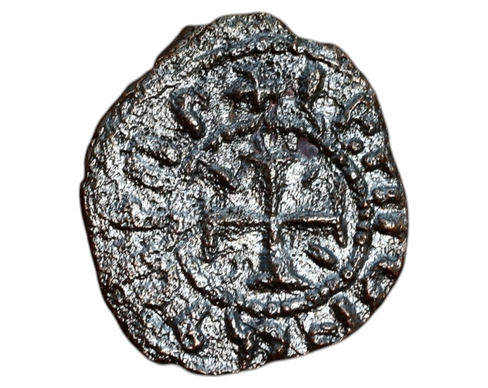 ARMENIA: Levon III, AE Kardez, 1301-1307: A bronze Kardez from the reign of Levon III (1301-1307), ruler of the Armenian Kingdom of Cilicia. Measuring 22mm and weighing 3.1g, the obverse features the king seated in an oriental style, a depict
