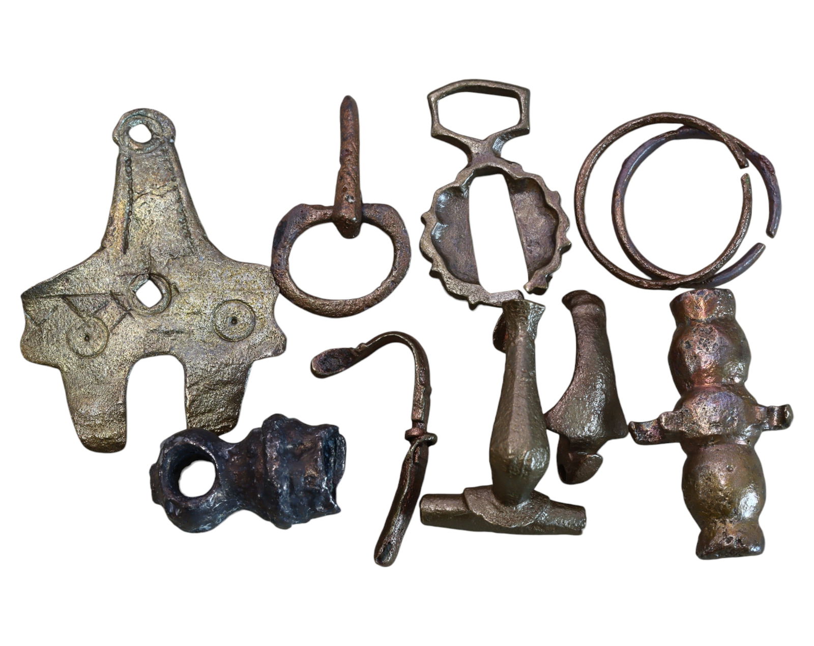 ANCIENT/MEDIEVAL: Bronze and Iron Mounts & Equestrian Fittings - 2-4.6cm, 59g (10 pcs) (1 of 3)