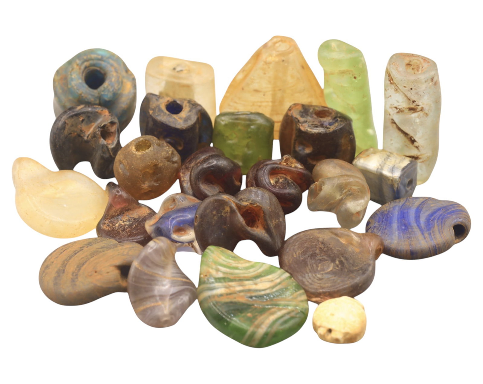 Collection of Vintage Art Glass Beads - Antique & Handmade, 15-35mm, 133g: A captivating assortment of vintage and antique art glass beads, showcasing masterful craftsmanship and unique design elements. These handcrafted beads exhibit intricate detailing, applied textures, a