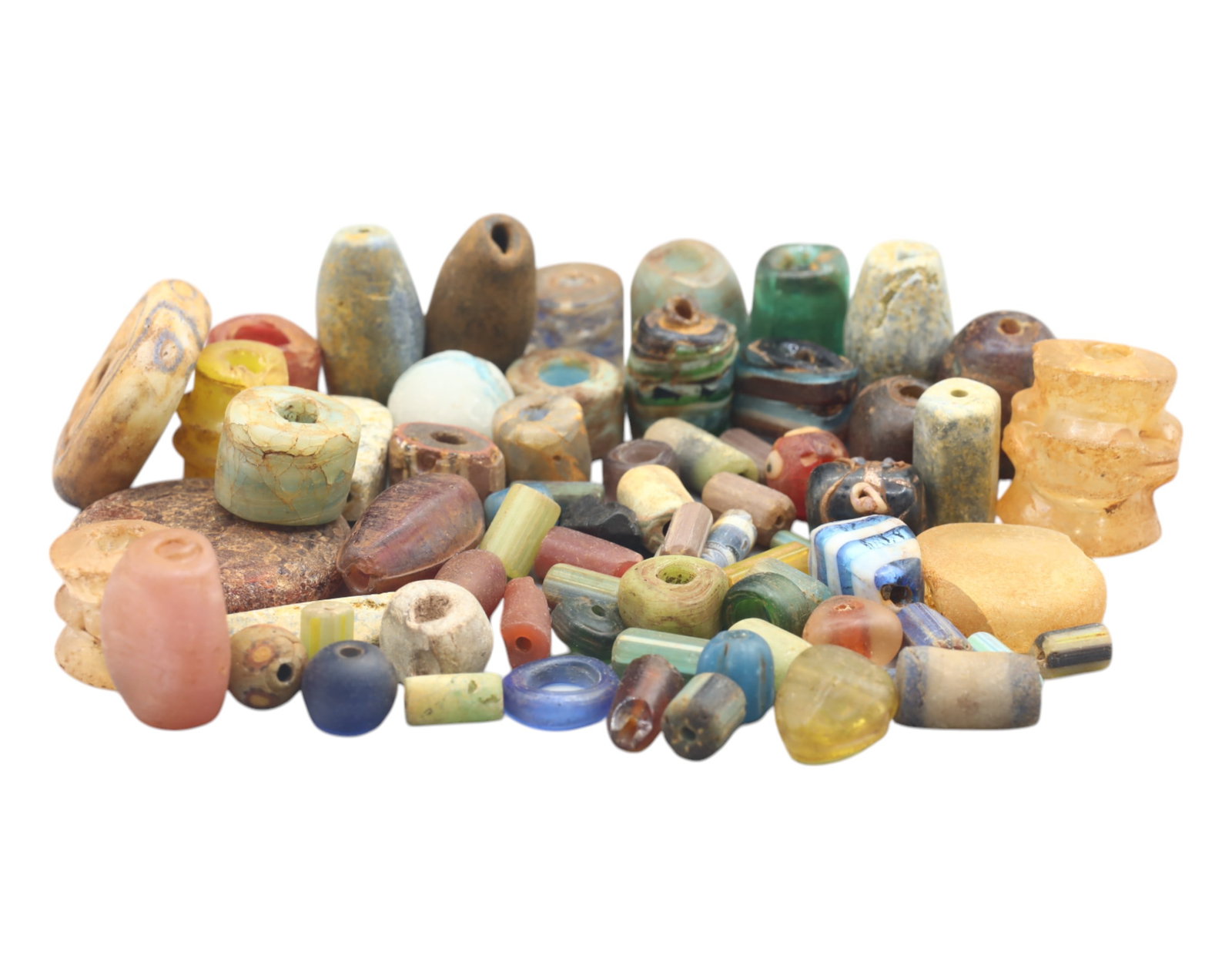 Collection of Vintage Art Glass Beads - Antique & Handmade, 10-30mm, 201g: A captivating assortment of vintage and antique art glass beads, showcasing masterful craftsmanship and unique design elements. These handcrafted beads exhibit intricate detailing, applied textures, a