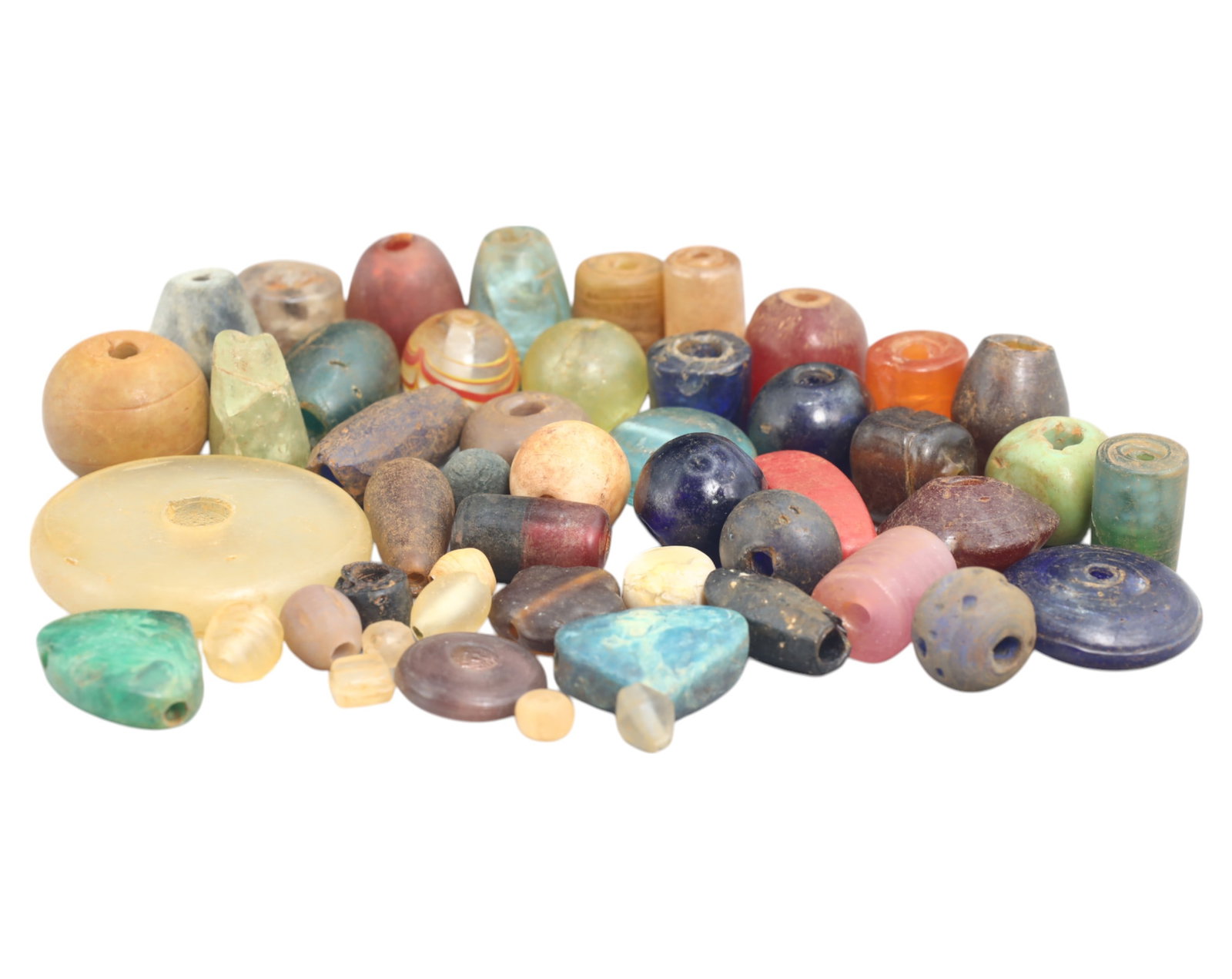 Collection of Vintage Art Glass Beads - Antique & Handmade, 197g: A captivating assortment of vintage and antique art glass beads, showcasing masterful craftsmanship and unique design elements. These handcrafted beads exhibit intricate detailing, applied textures, a