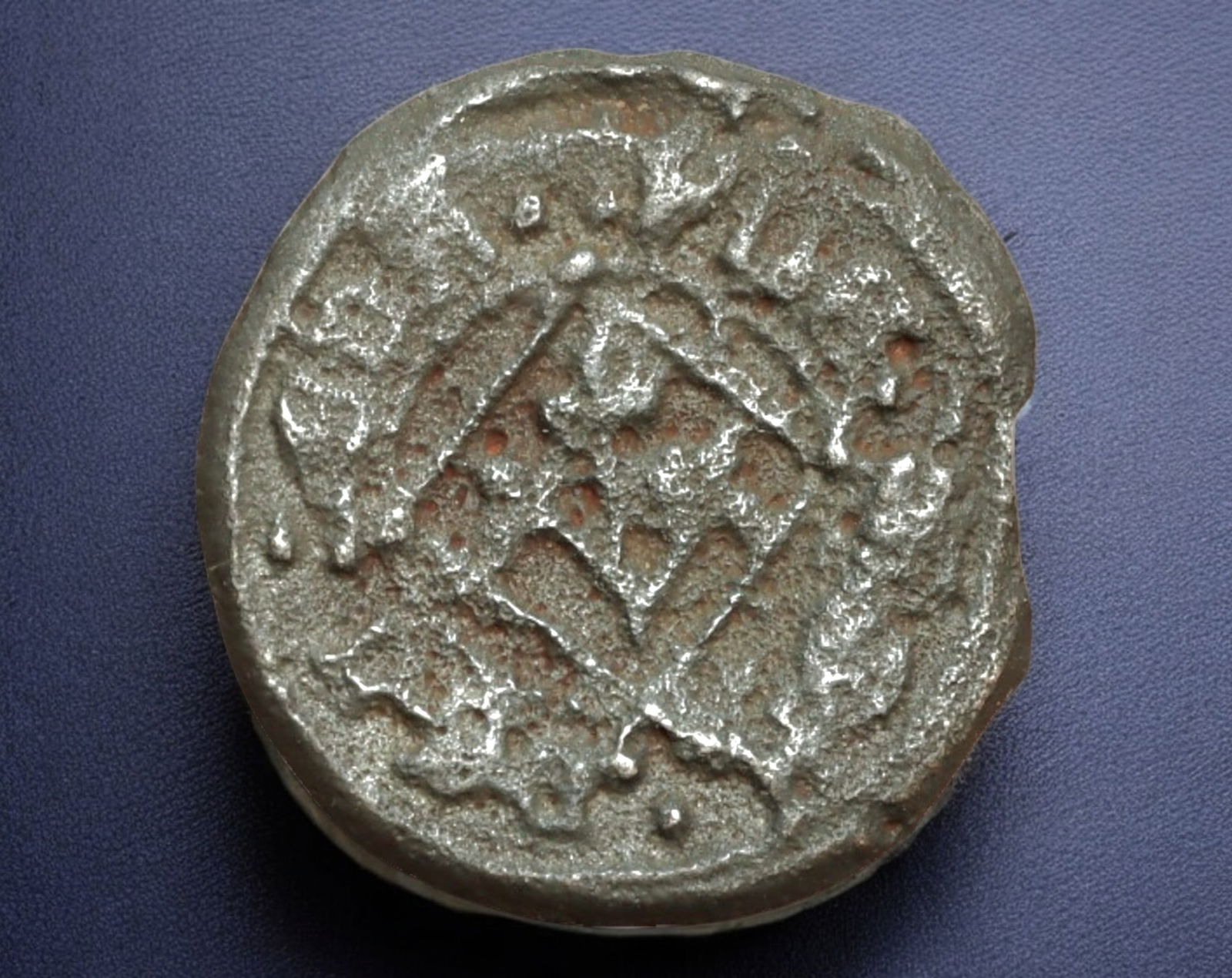 CATALONIA: Ferdinand II Copper Pugesa Coin - 19mm, 2.1g (1479-1516) (1 of 3)