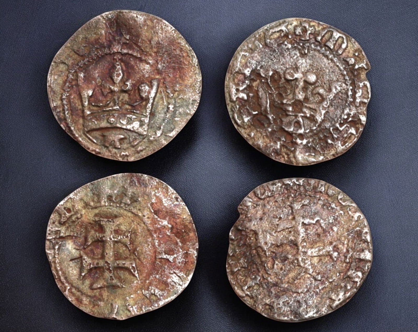 HUNGARY: Mary I Silver Denier - 2pcs, 13mm, 0.8g Total (1384) (1 of 1)