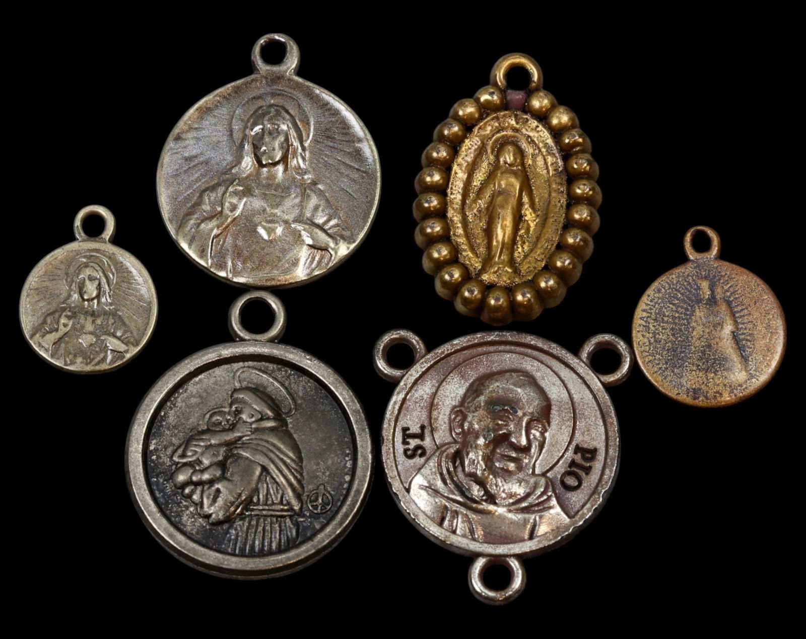 RELIGIOUS MEDALS - Sacred Heart, Saint Pio, Miraculous Medal & Others, Mixed, 6pcs,19th-20th Century (1 of 3)