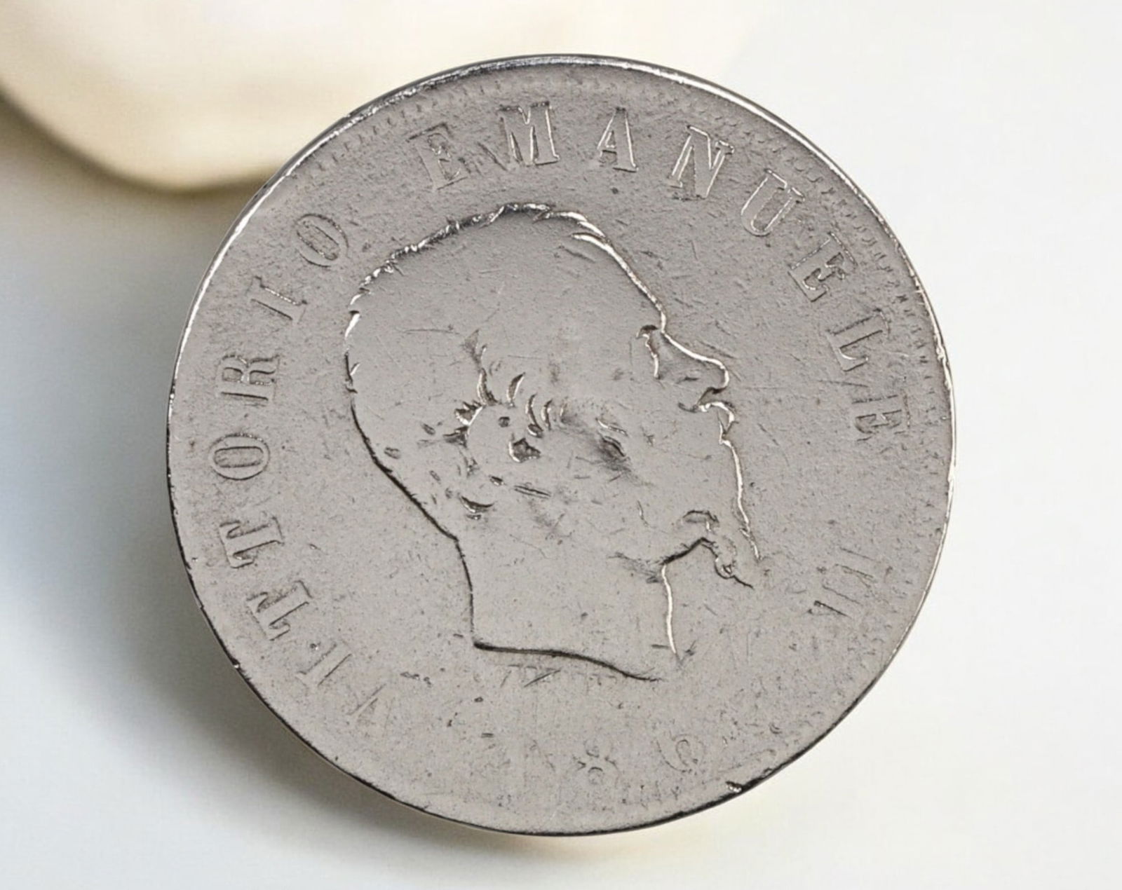 ITALY: Vittorio Emanuele II Silver 2 Lire Coin - 1863-BV, Turin Mint (1 of 4)
