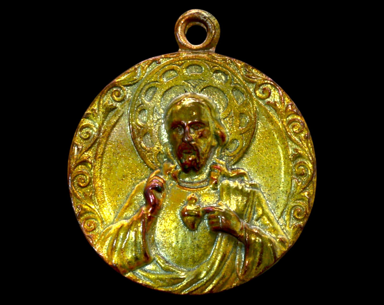 FRANCE: Gilt Bronze Medal - Sacred Heart of Jesus, ca. 1900, 7.9g, 25mm (1 of 3)