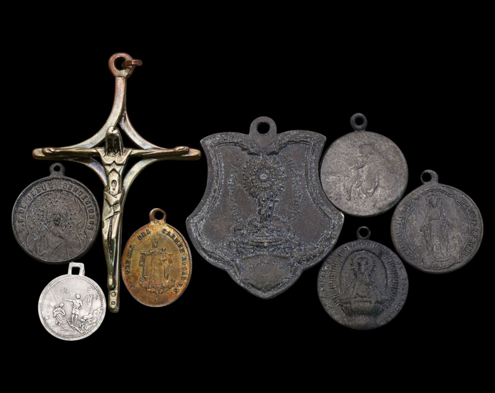 MEXICO/ITALY: Religious Medal & Crucifix Lot - Assorted Devotional Pieces, 19th-20th Century (8pcs) (1 of 3)