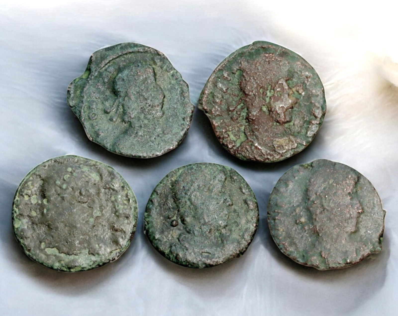 ROMAN EMPIRE: AE Coins - Bronze Coins, 15-17mm, 9g (Lot of 5) (1 of 3)