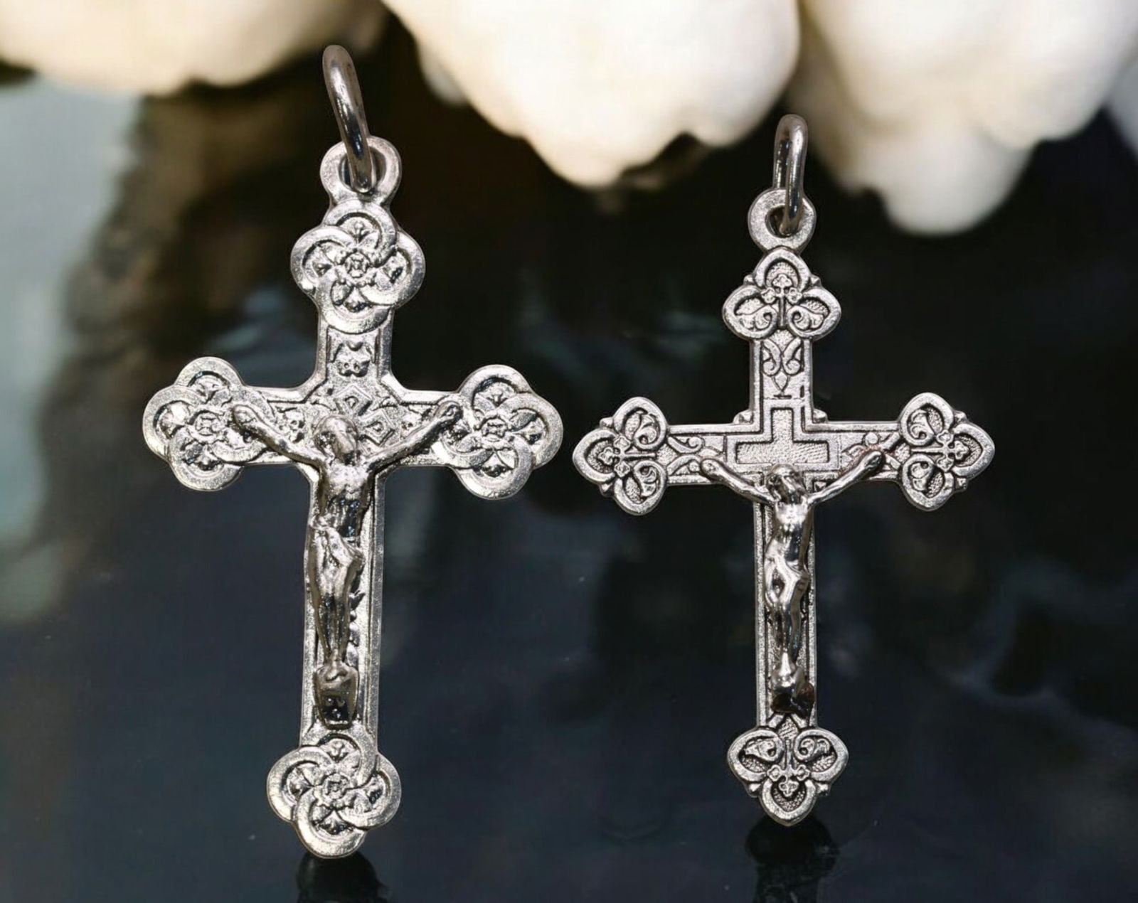 FRANCE: Set of 2 Silver Ornate Crucifix Pendants - Gothic & Fleur-de-Lis Design (1 of 3)