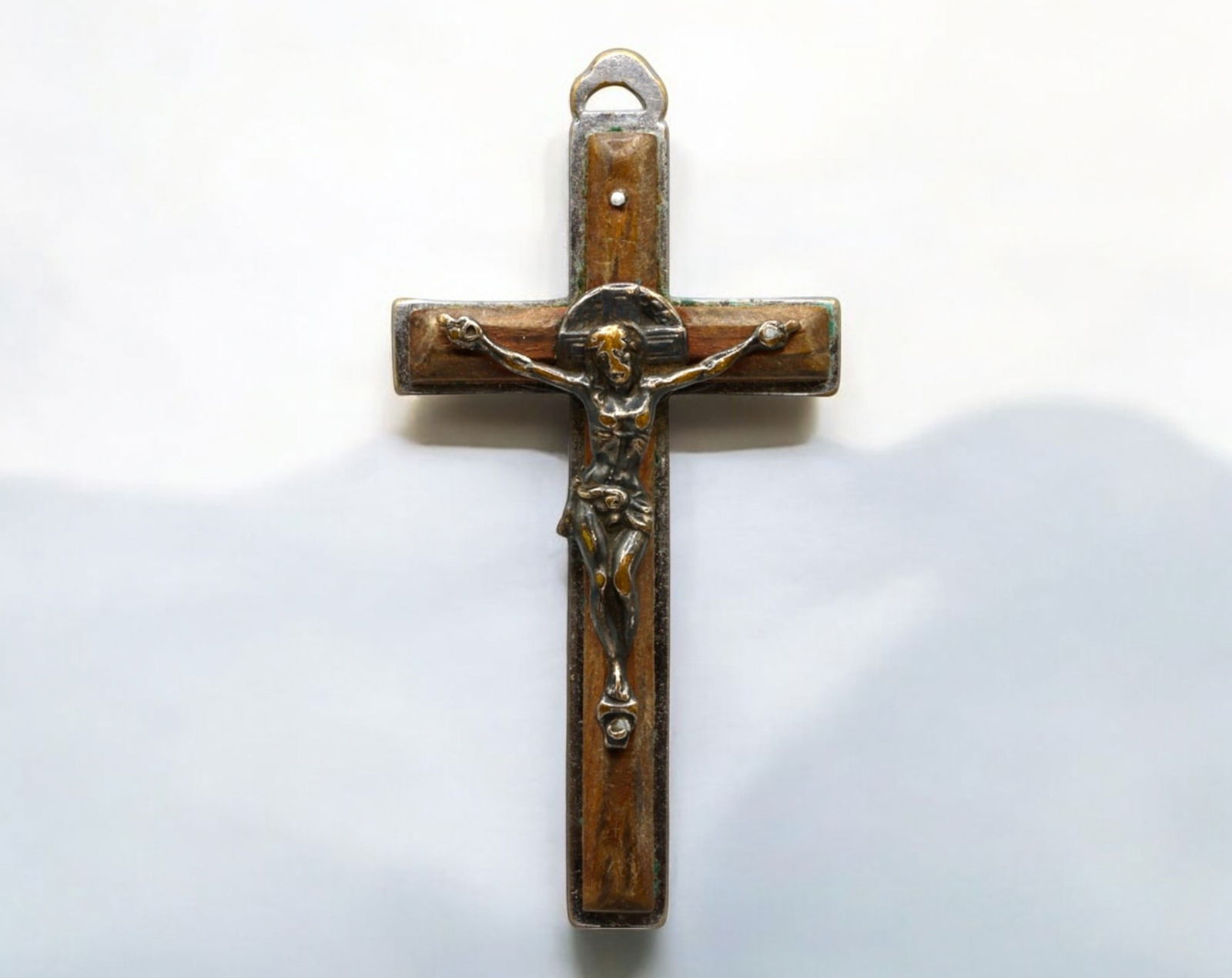 EUROPE: Wooden Crucifix with Metal Corpus - 19th-20th Century, 10g, 6.5x3cm (1 of 3)
