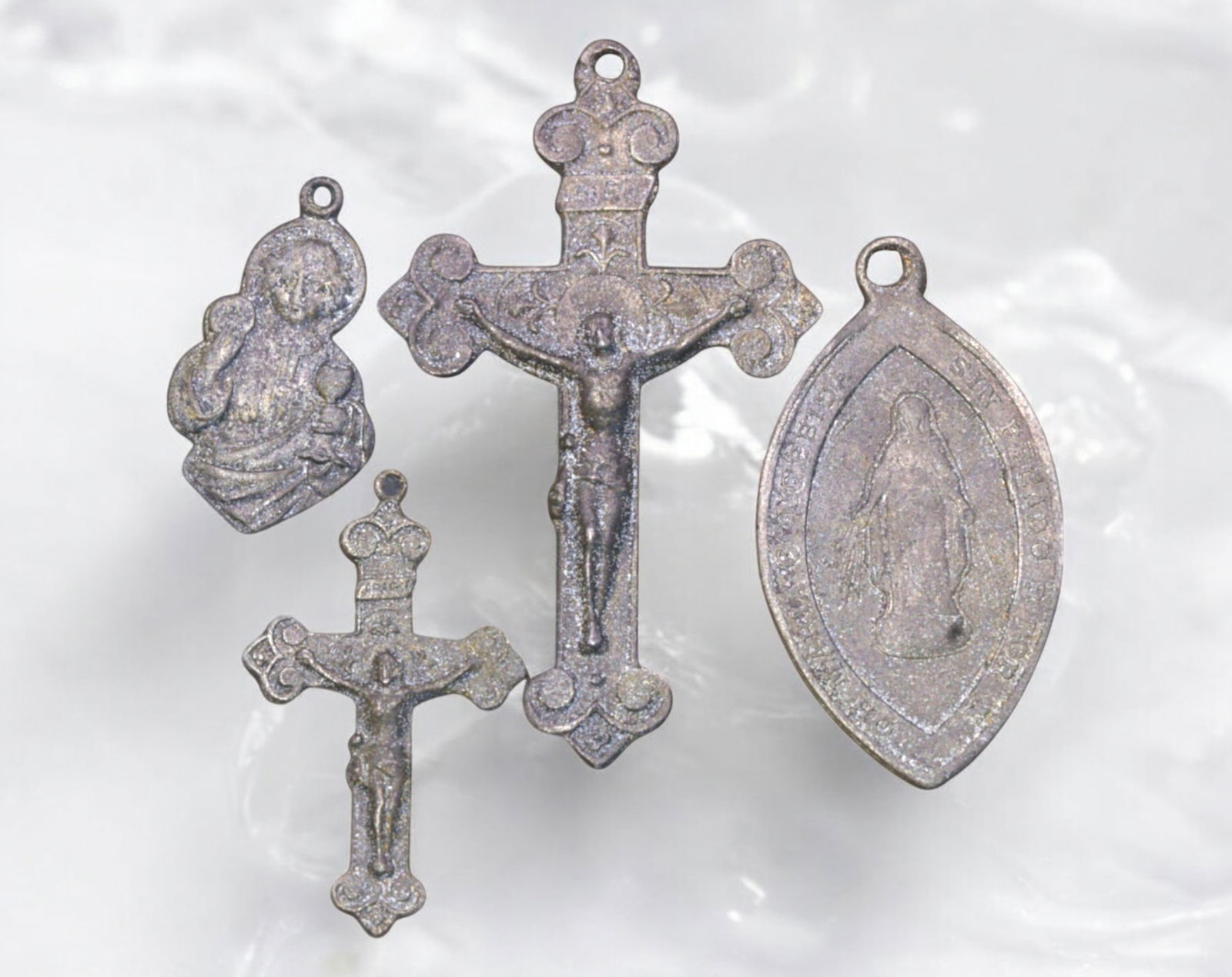 SPAIN: Set of Four Devotional Crosses & Medals - 19th-20th Century, 2.6-5.3cm, 5g (1 of 3)