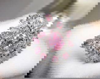 LUXURY SILVER RING: Pear-Cut Pink Gemstone & Halo Floral Design - Size 9, 7.7g