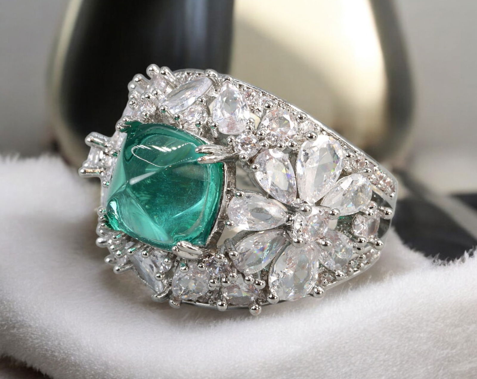 LUXURY SILVER RING: Cabochon Tourmaline & Floral Gemstone Design - Size 7.25, 9.2g (1 of 4)