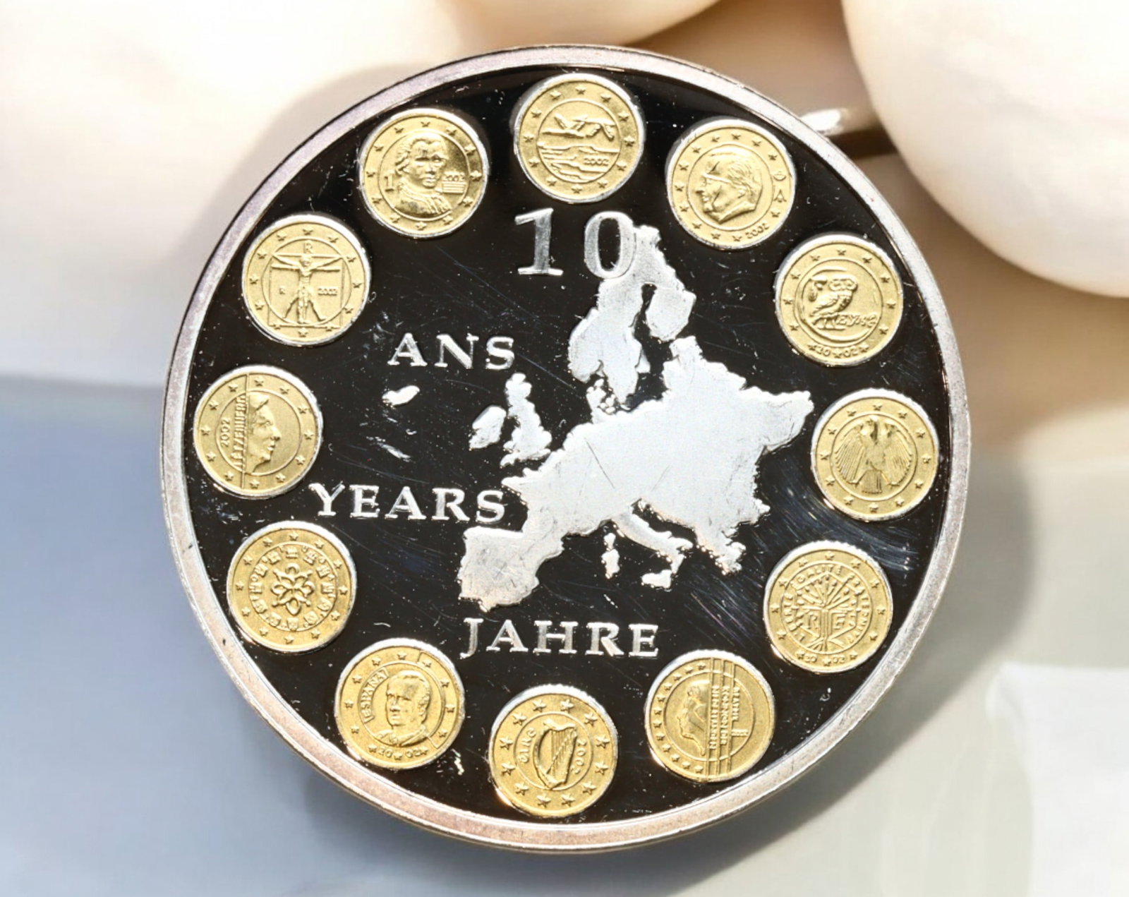 EUROPEAN UNION: 10 Years of the Euro Commemorative Medal, 2009: A striking 10th Anniversary of the Euro commemorative medal, struck in a bimetallic design with silver and gold-plated elements, measuring 40mm in diameter and weighing 28g. The obverse features a map