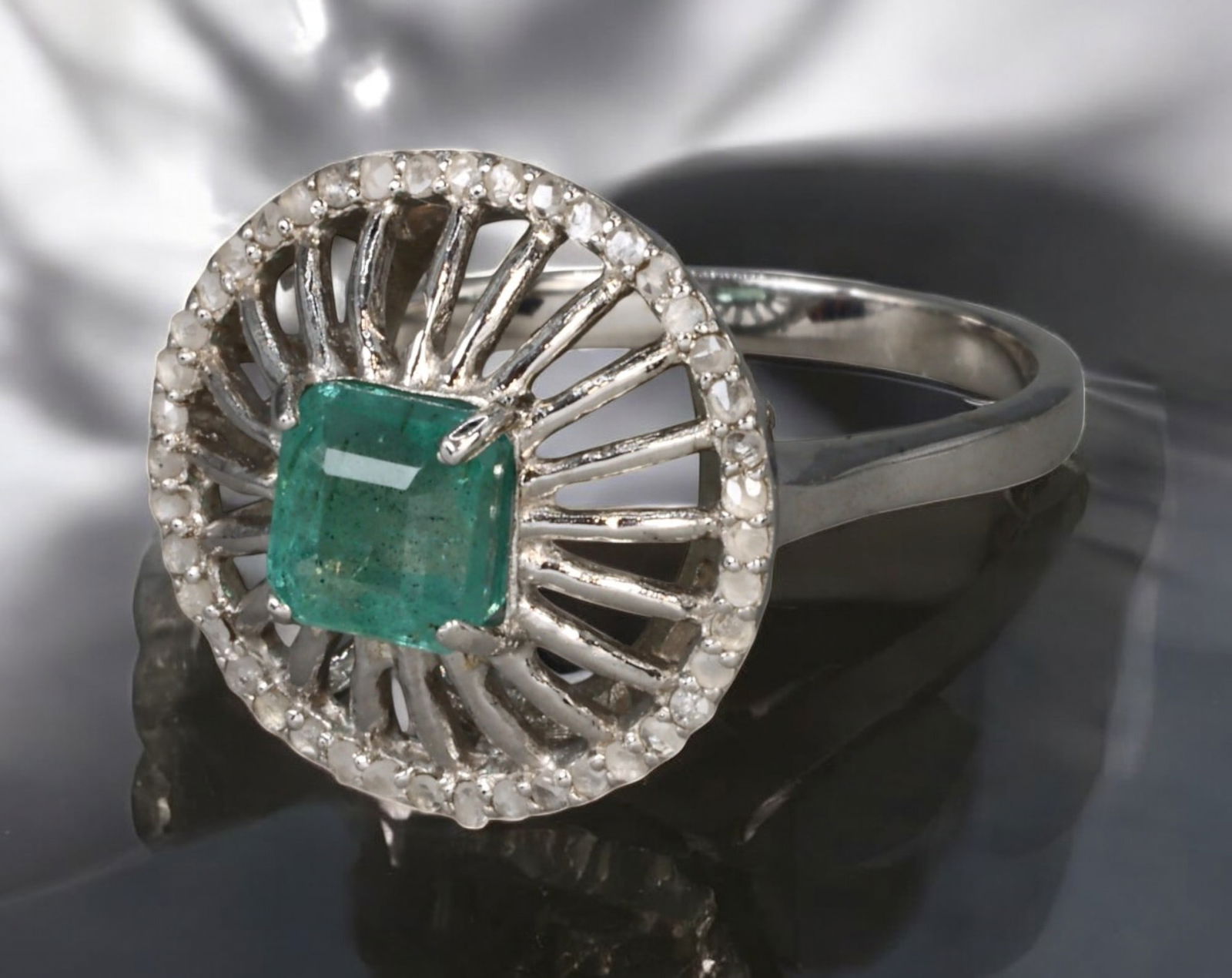 Sterling Silver Emerald & Diamond Sunburst Ring - Size 7, 3.5g (1 of 5)