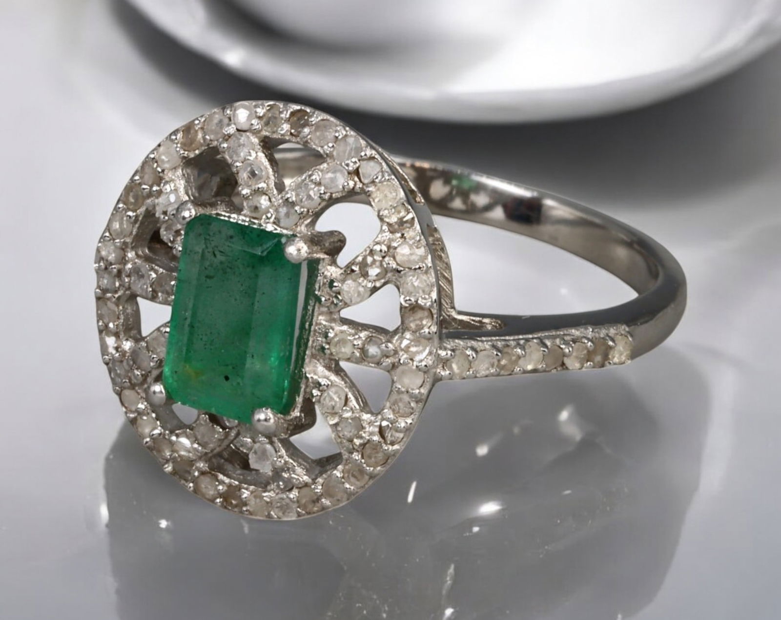 Sterling Silver Emerald & Diamond Filigree Ring - Size 7.5, 2.9g (1 of 5)