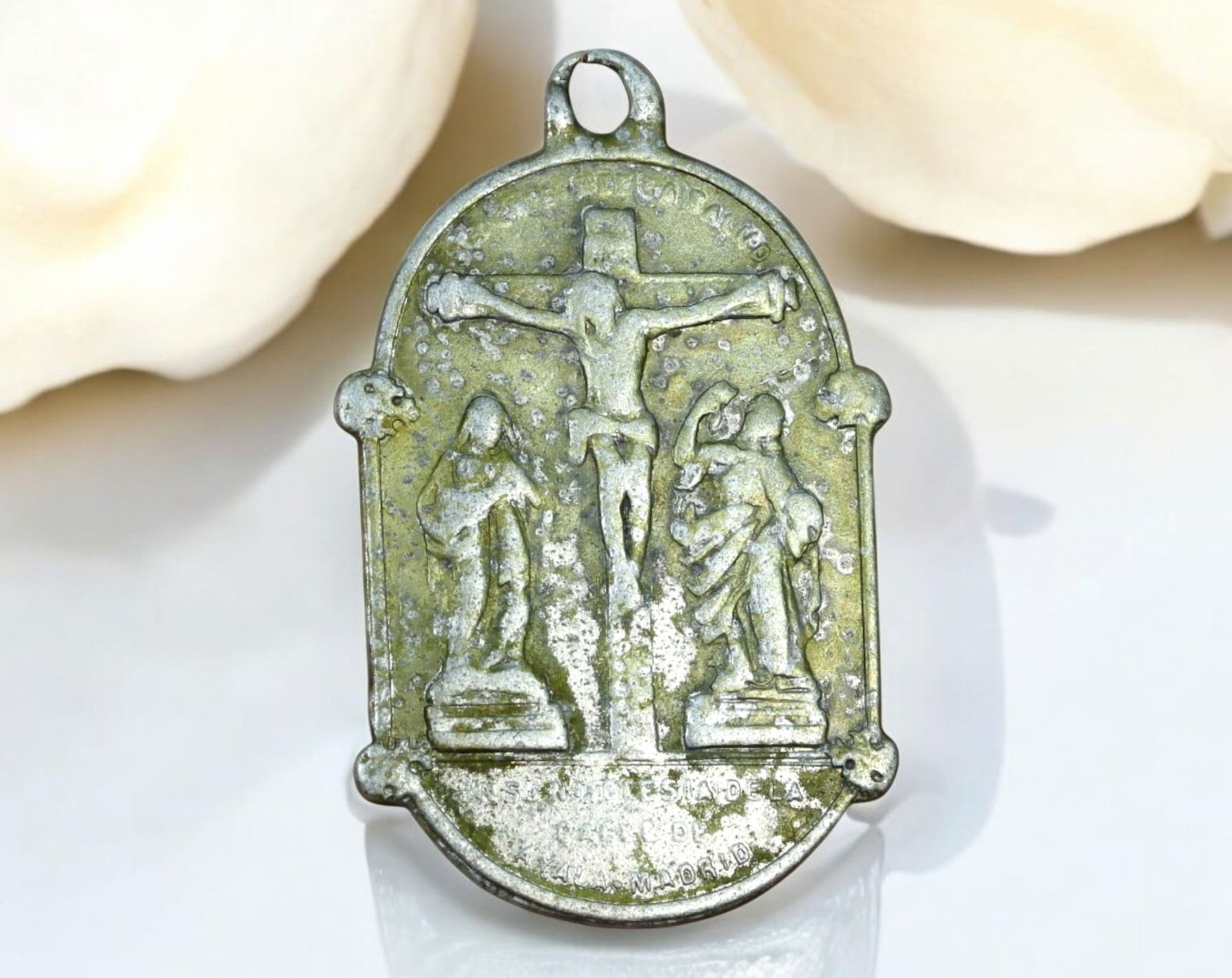 SPAIN: Crucifixion Religious Medal - Bronze, 19th Century (1 of 3)