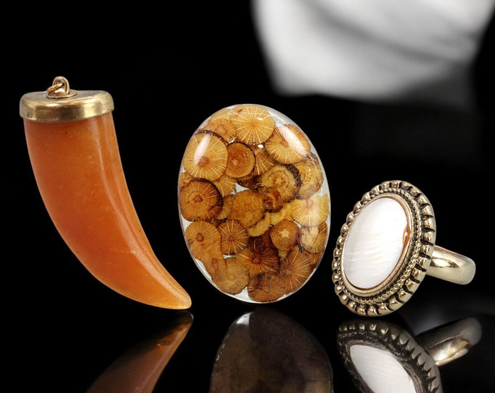 VINTAGE NATURAL STONE & RESIN JEWELRY SET - Pendant, Brooch & Ring, 2.5-4.5cm, 26g (1 of 2)