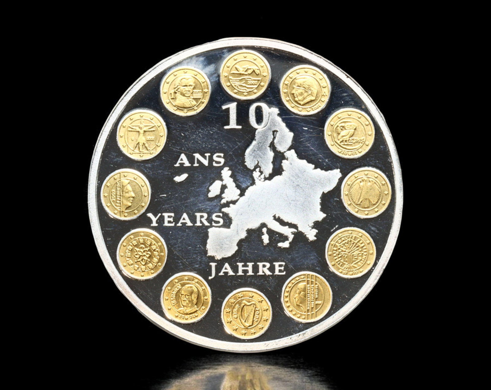 EUROPEAN UNION: 10 Years of the Euro Commemorative Medal, 2009: A striking 10th Anniversary of the Euro commemorative medal, struck in a bimetallic design with silver and gold-plated elements, measuring 40mm in diameter and weighing 28g. The obverse features a map