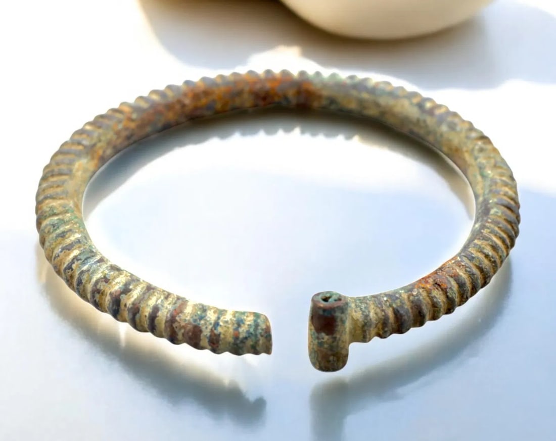 WEST AFRICA: Ribbed Bronze Currency Bracelet - 7.5cm, 70g, Circa 16th-19th Century (1 of 2)