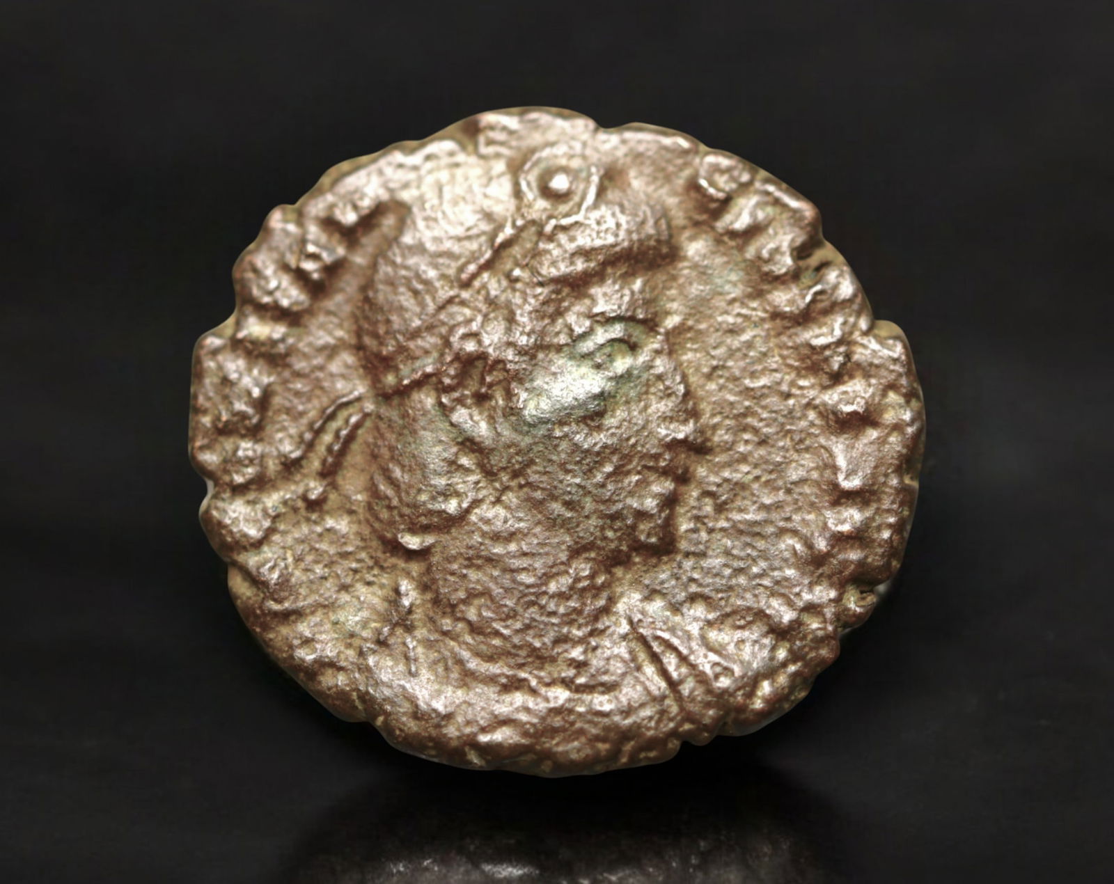 ROMAN EMPIRE: AE Coin - Bronze Issue, 12mm, 2.4g (1 of 2)