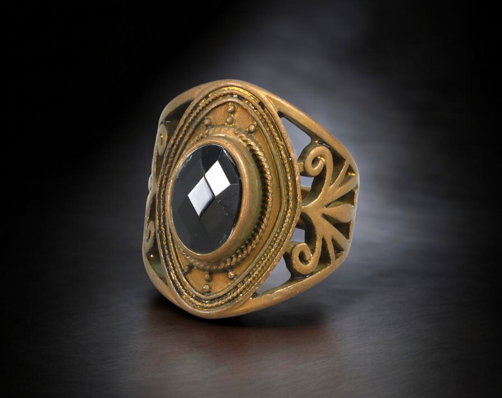 RENAISSANCE REVIVAL: Ring - Gilt Bronze with Faceted Hematite-Like Center, US 7.2 (10.9g) (1 of 3)
