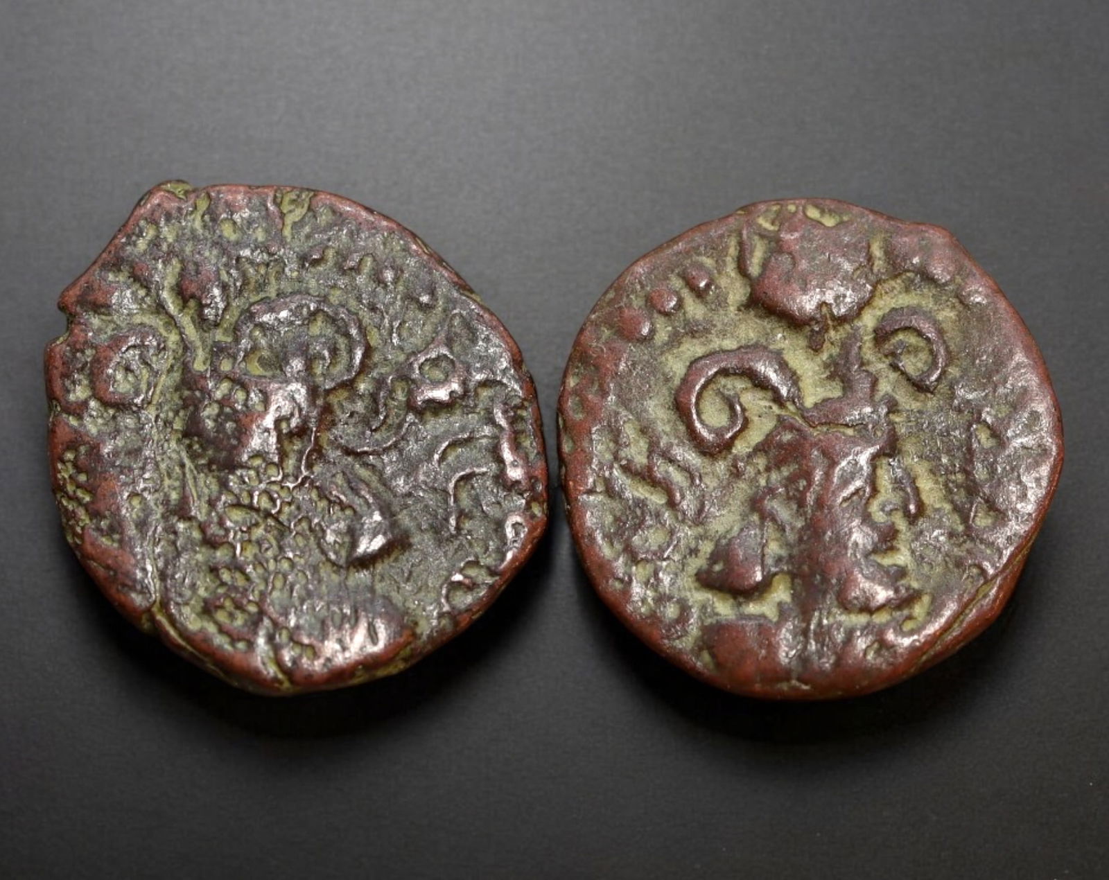 PERSIA: Sasanian Empire - Bronze Drachm Coins (2 pcs), ca. 5th-7th Century AD (12-13mm, 1.8g total) (1 of 2)