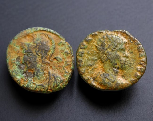 ROMAN EMPIRE: AE Coins - Bronze Issue, 18-19mm, 4g, Lot of 2: A lot of bronze coins from the Roman Empire, reflecting the practical monetary fabric of the Imperial economy. These modestly sized bronzes likely span different emperors and issues, underscoring the 