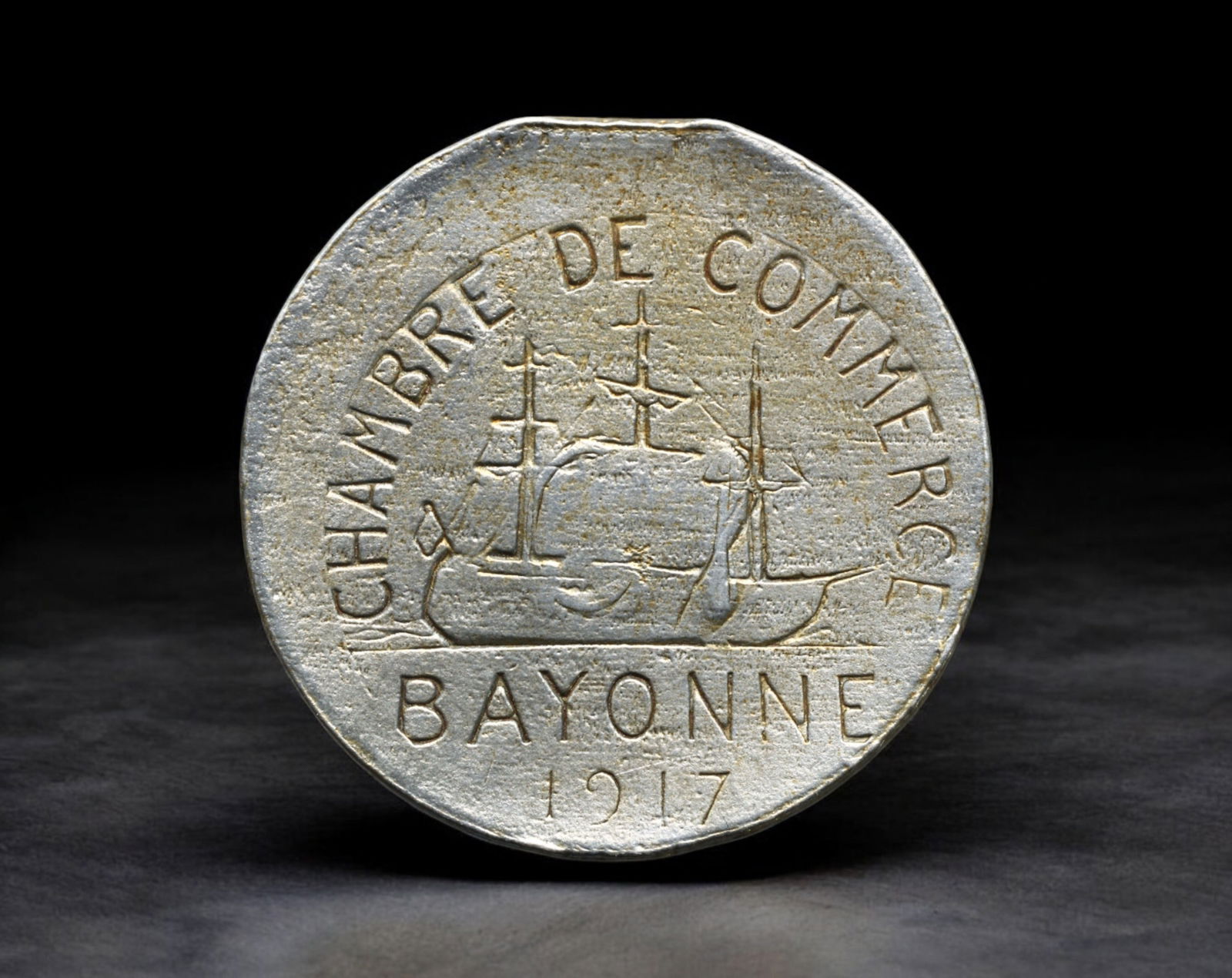 FRANCE: Bayonne - Iron 10 Centimes Coin, Chambre de Commerce, 1917 (25mm, 3.4g) (1 of 2)