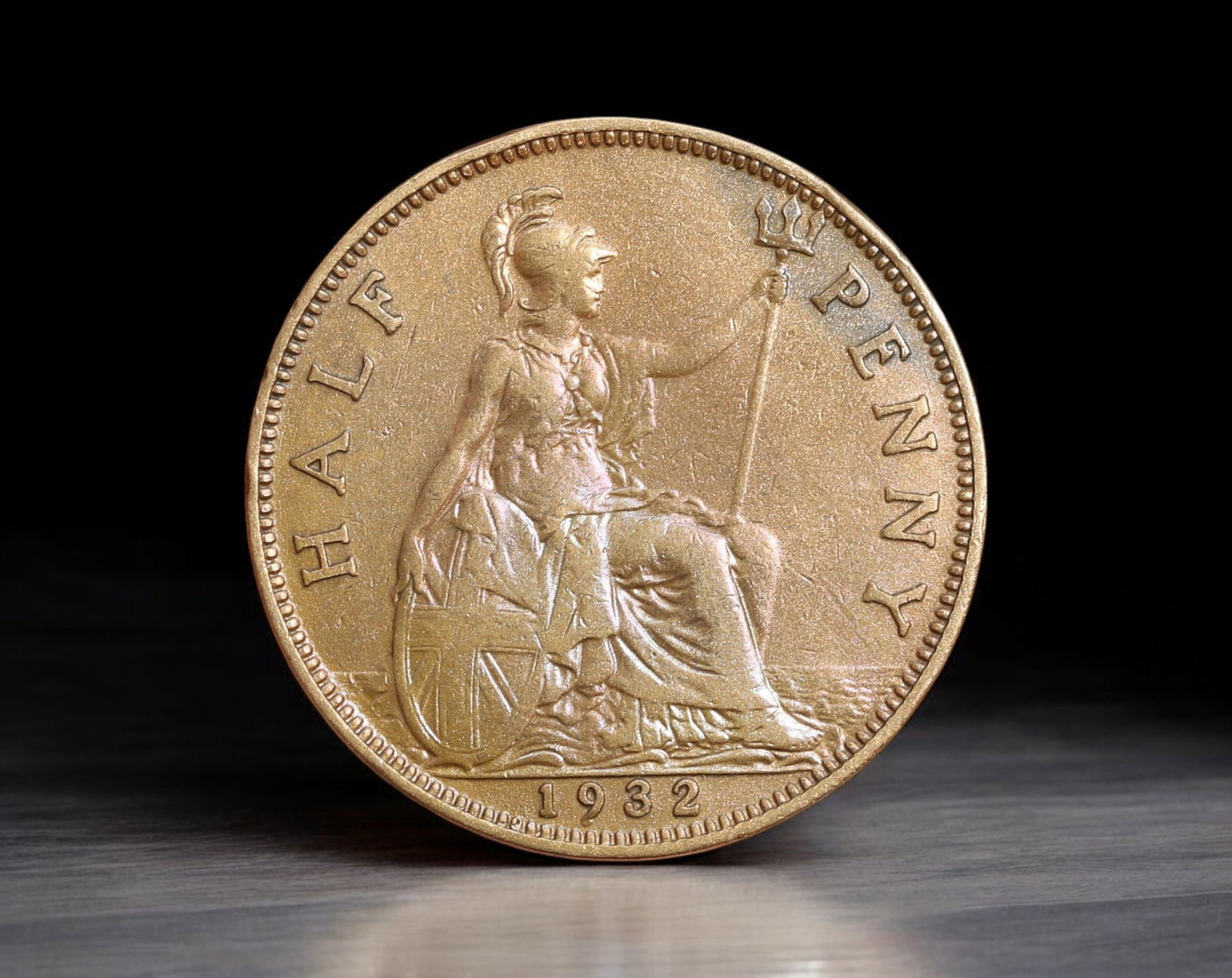 UNITED KINGDOM: George V - Bronze VIP Proof Halfpenny Coin, 1932 (25mm, 5.4g) (1 of 2)