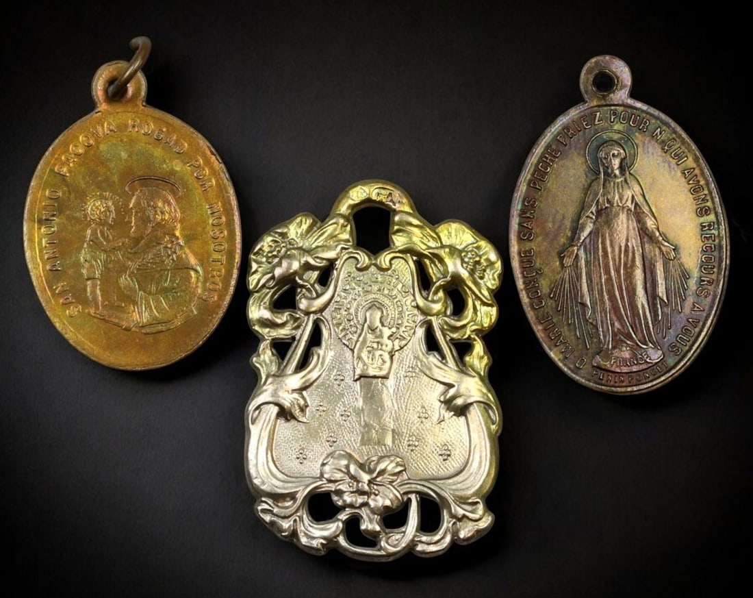 FRANCE: Catholic Devotional Medal Set - Brass, 19th-20th Century (3 pcs (1 of 2)