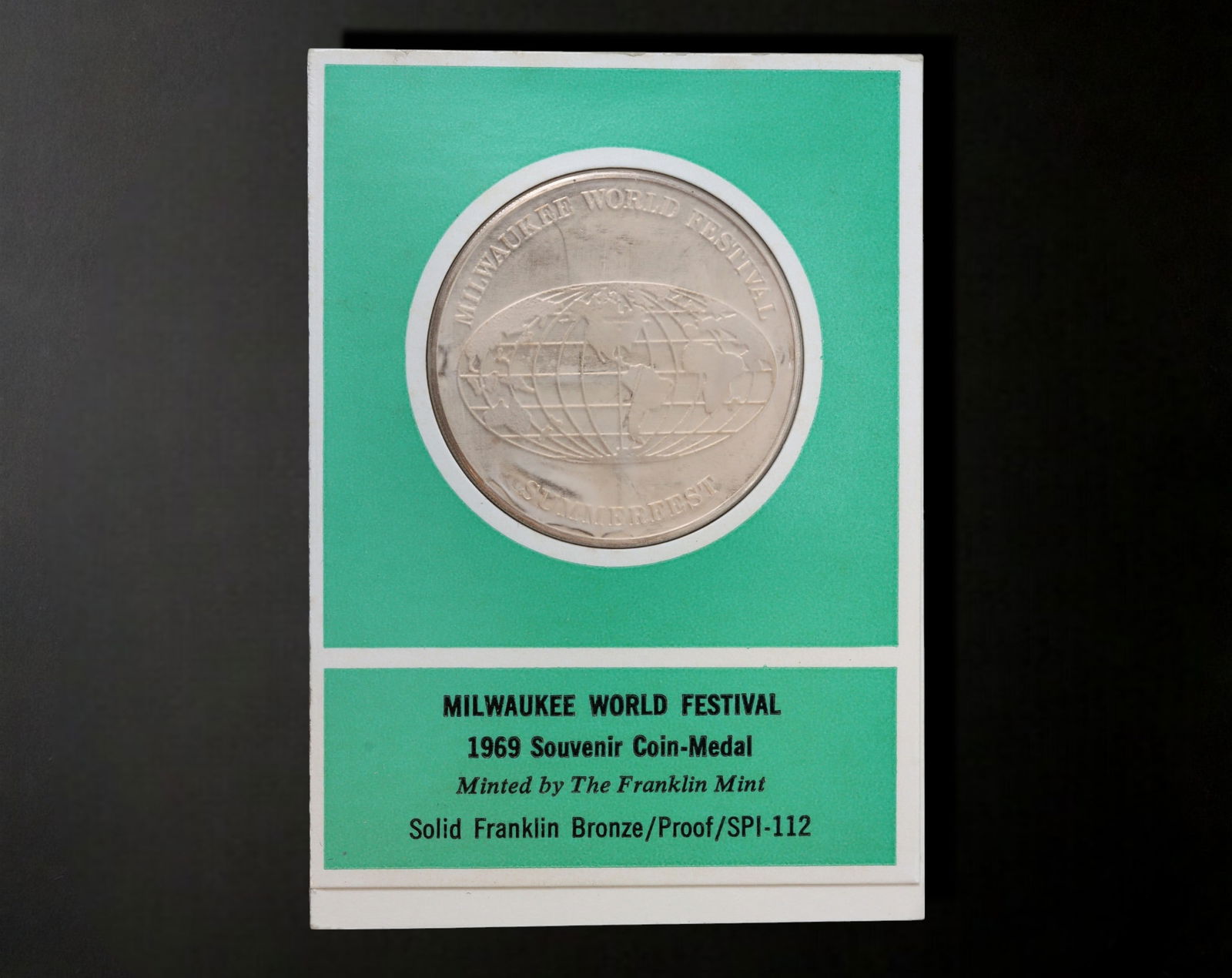 UNITED STATES-CANADA: Milwaukee World Festival-Silver Canada Salute Coin,1969 Franklin Mint,39mm,27g (1 of 2)