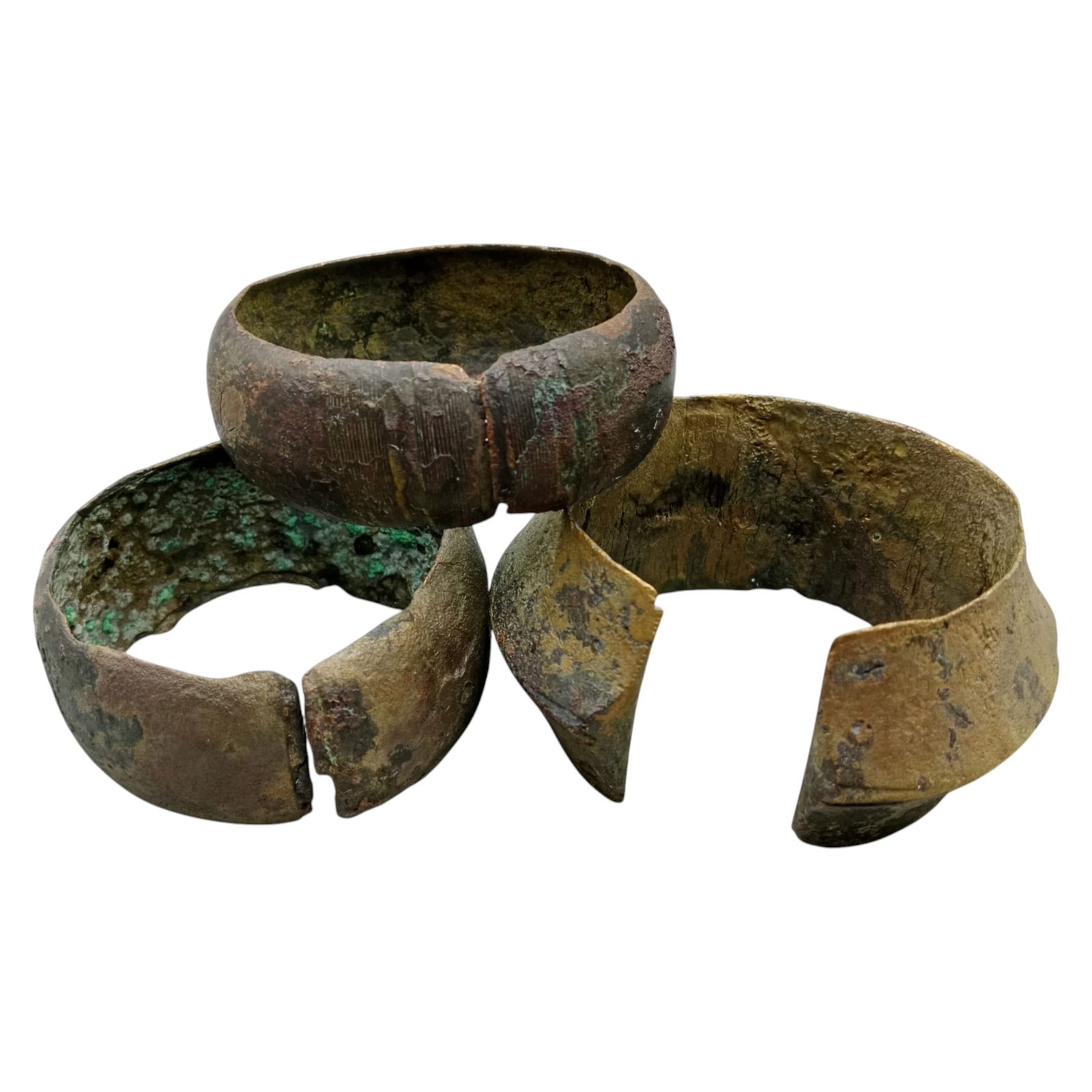 AFRICAN TRIBAL: Set of 3 Cuff Bracelets - Heavy Cast Bronze with Flattened Profiles, 7-10cm (579g: A formidable trio of African tribal bracelets, cast in thick bronze with wide, flattened forms and bold, open-cuff silhouettes. Ranging from 7 to 10 cm in diameter and weighing a substantial 579 grams