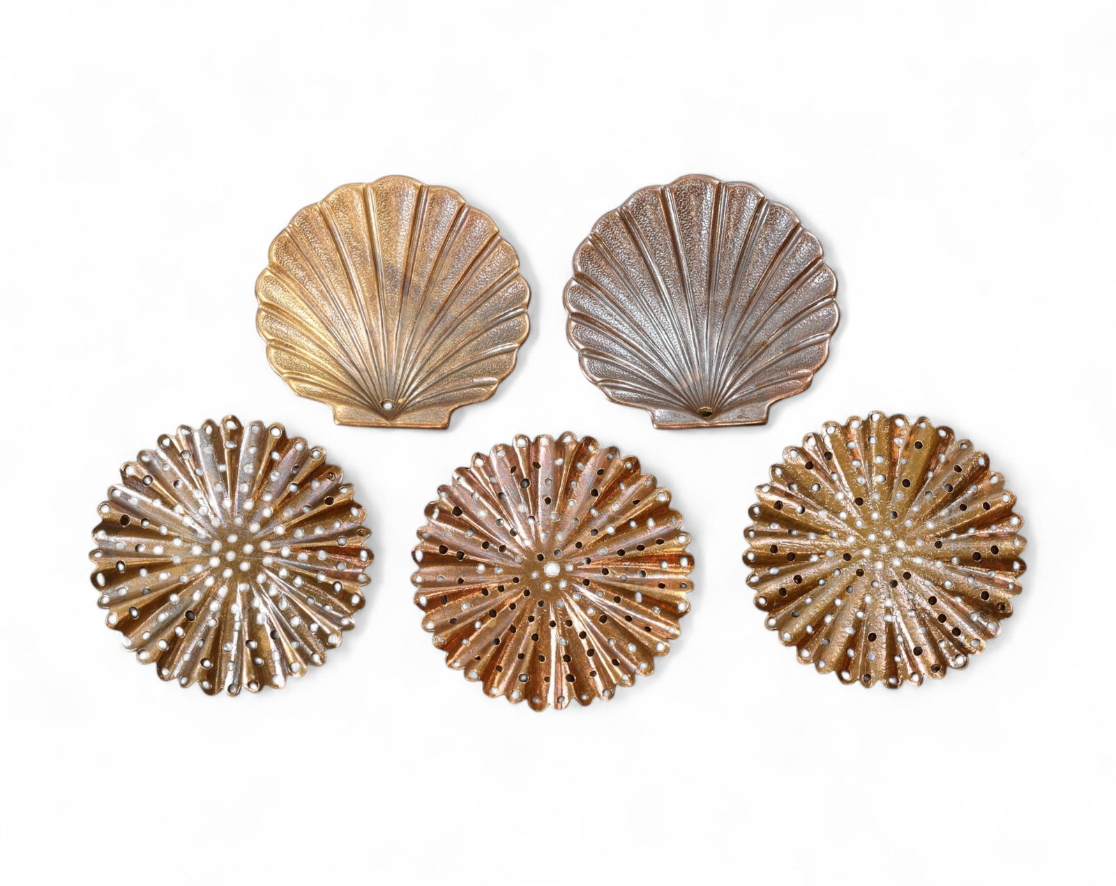 ART NOUVEAU REVIVAL: Floral Shell Form Lot - Radiant Pressed Bronze, 3cm (5 pcs) (1 of 3)