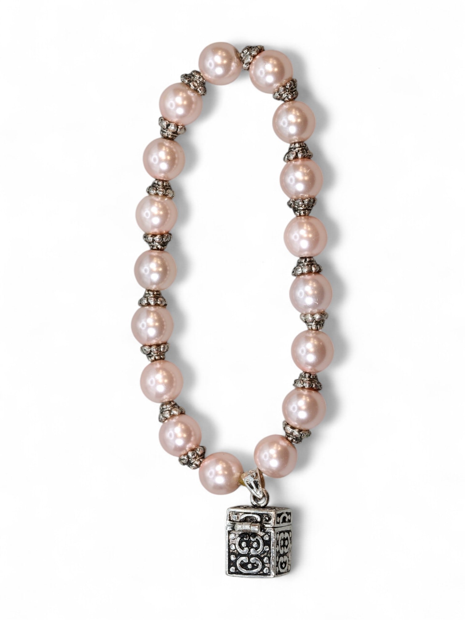 MODERN ROMANTIC: Charm Bracelet - Pink Pearl-Like Beads with Ornate Locket Box Pendant (16 cm): An enchanting charm bracelet composed of luminous pink pearl-like beads, this romantic piece is accented with silver-tone spacers and crowned with a detailed box-shaped pendant locket that opens on a