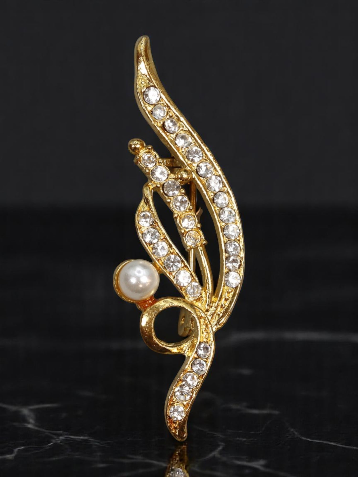 DX VINTAGE STYLE: Brooch - Flourish Form, Clear Stones & Pearl-Like Bead 5x1.6cm (1 of 2)