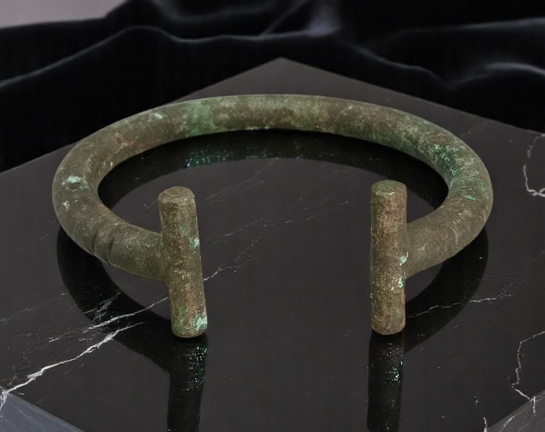 ANTIQUE: Ancient Bronze Bracelet - Upright Cylindrical Terminals, Staggered Ritual Form, 12cm, 266g (1 of 4)