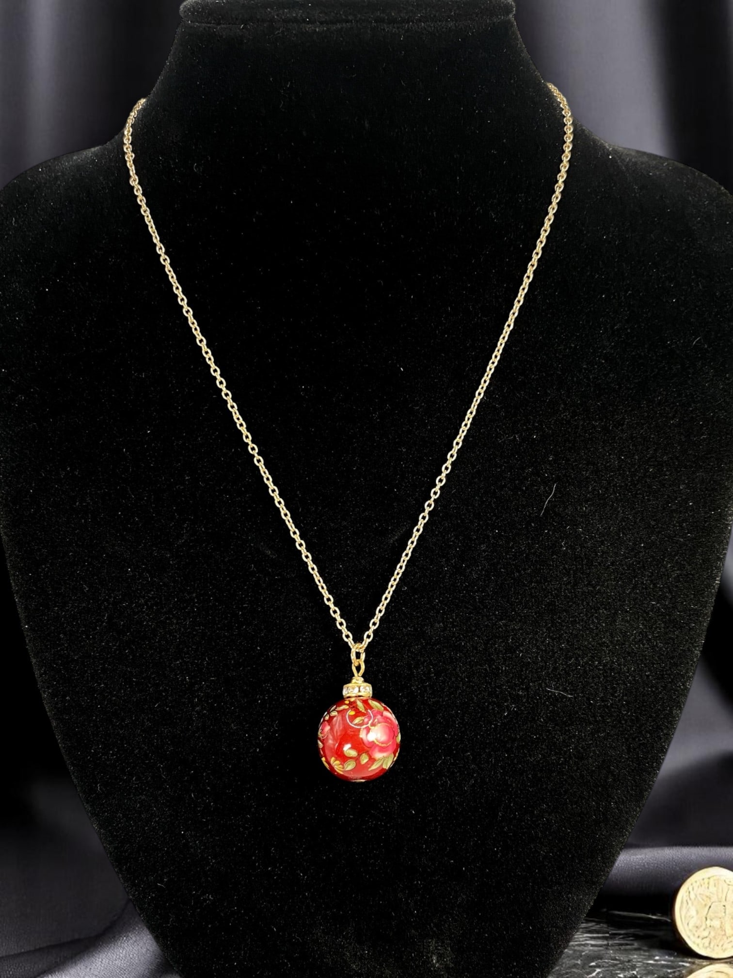 ARTISTIC EXPRESSION: Floral Enamel Sphere Pendant Necklace on Gold-Tone Chain, 46cm (1 of 2)