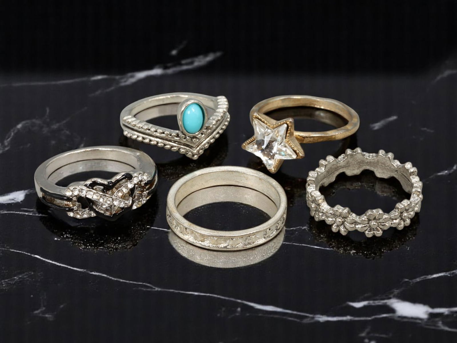 Ring Lot - 5 pcs, Star, Heart, Floral & Textured Bands, Mixed Tones, Sizes 6 - 8 US (1 of 1)