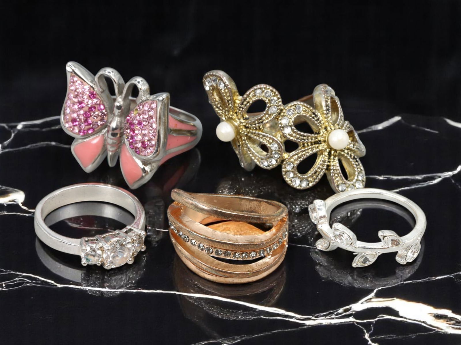 Ring Lot - 5 pcs, Butterfly, Floral, Leaf & Classic Motifs, Mixed Tones, Sizes 7 - 9 US (1 of 1)