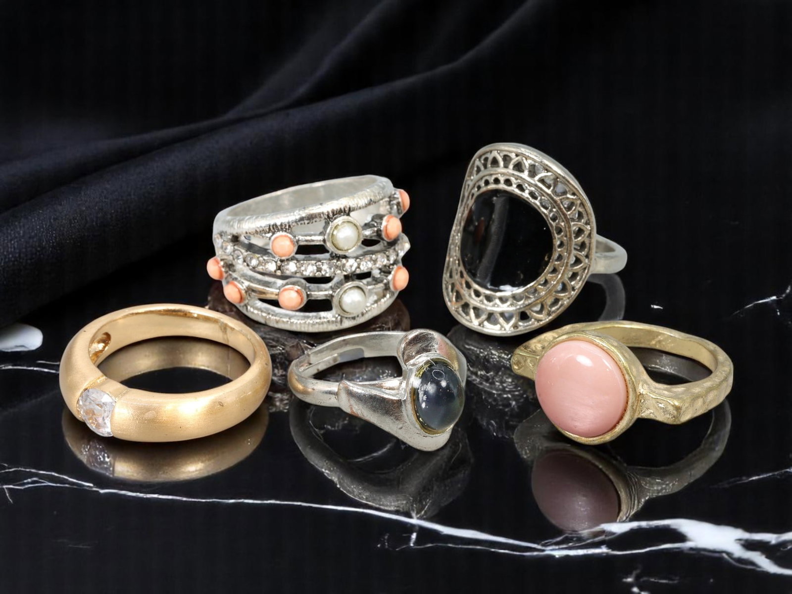 Ring Lot - 5 pcs, Cabochon, Filigree, Modernist & Stacked Styles, Mixed Tones, Sizes 7 - 8 US: This engaging set of five vintage to vintage-inspired rings presents a variety of artistic styles and finishes. The lot includes a silvertone stacked-look ring with pearl-like and coral-colored bead a