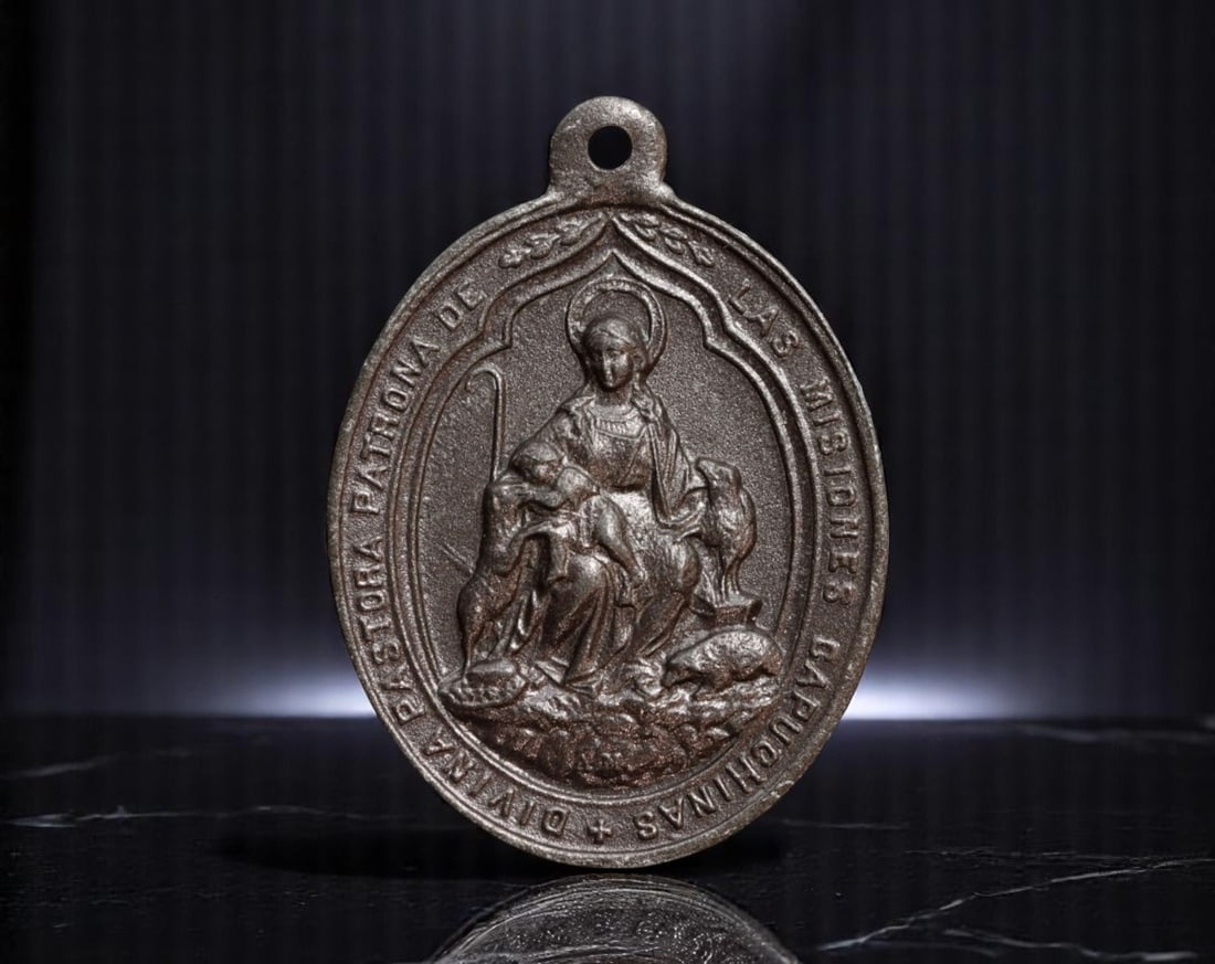SPAIN: Divine Shepherdess - Capuchin Mission Patronage Medal, ca. 20th Century, 28mm: This emotionally resonant medal honors the Divine Shepherdess (Divina Pastora), a Marian manifestation embraced by Capuchin Franciscan missionaries as the spiritual patroness of their global missions.