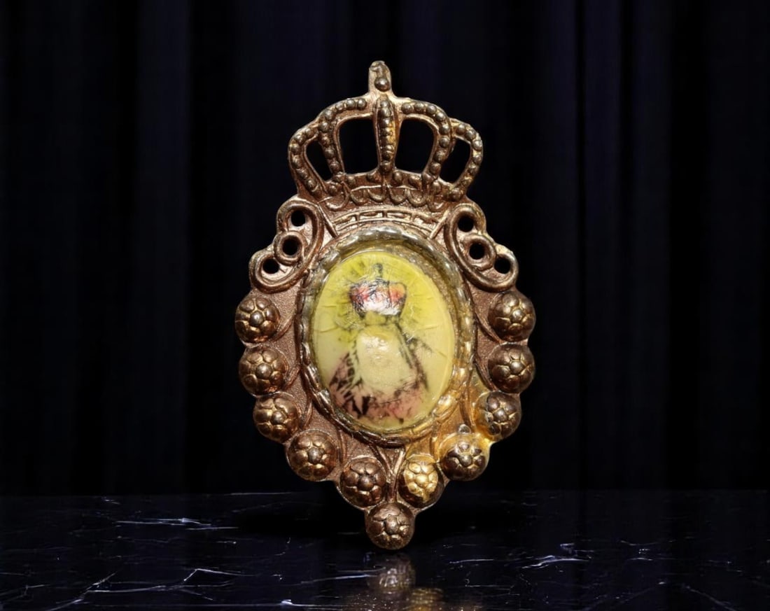 SPAIN: Marian Devotion - Crowned Madonna Hand-Painted Brooch Medal, c.1940s, 28mm: This ornate brooch medal merges sacred imagery with decorative elegance, featuring a hand-painted depiction of the Madonna beneath a sculpted royal crown motif-an enduring emblem of her queenship in C