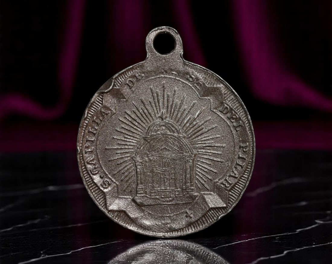 SPAIN: Virgin of the Pillar - Basilica and Marian Patronage Devotional Coin, c.1930s, 22mm: This richly symbolic devotional medal pays homage to Nuestra Senora del Pilar (Our Lady of the Pillar), patroness of Spain and guardian of Hispanic peoples. One side displays the crowned image of the 