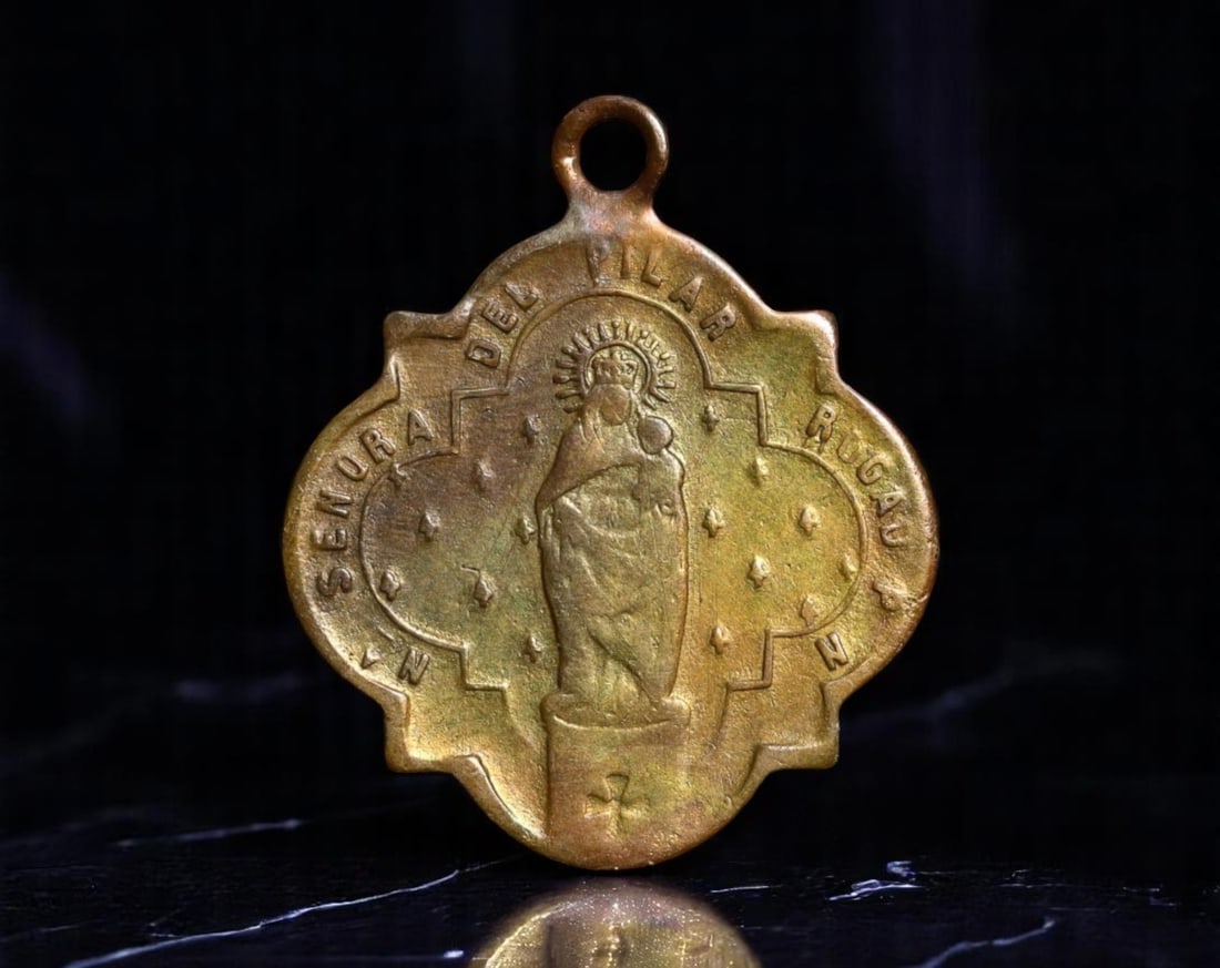 SPAIN: Marian Pilgrimage - Nuestra Senora del Pilar Silver Devotional Medal, c.20th Century, 28mm (1 of 2)