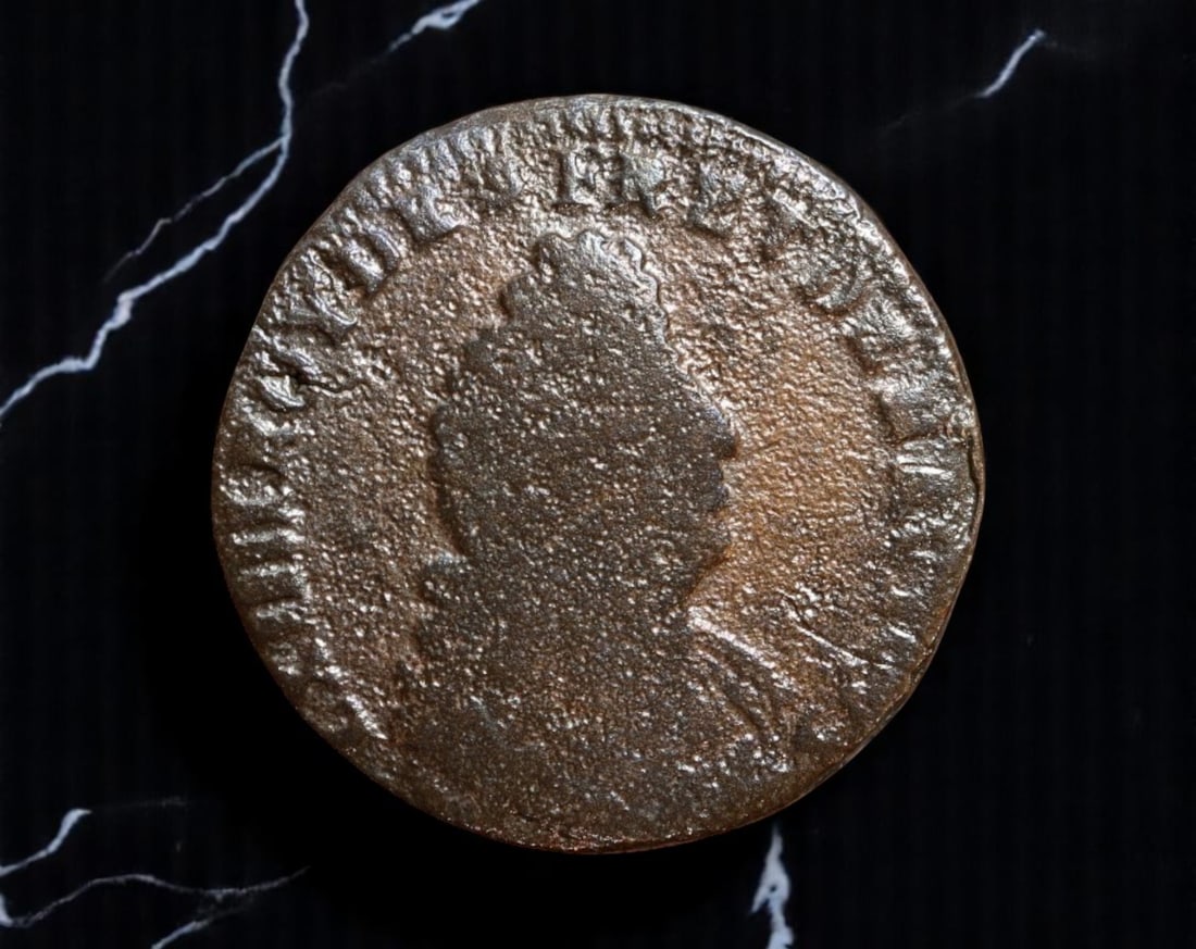 FRANCE: Louis XIV - Royal Authority "Liard de France" Coin, circa 1691, 21mm (1 of 2)