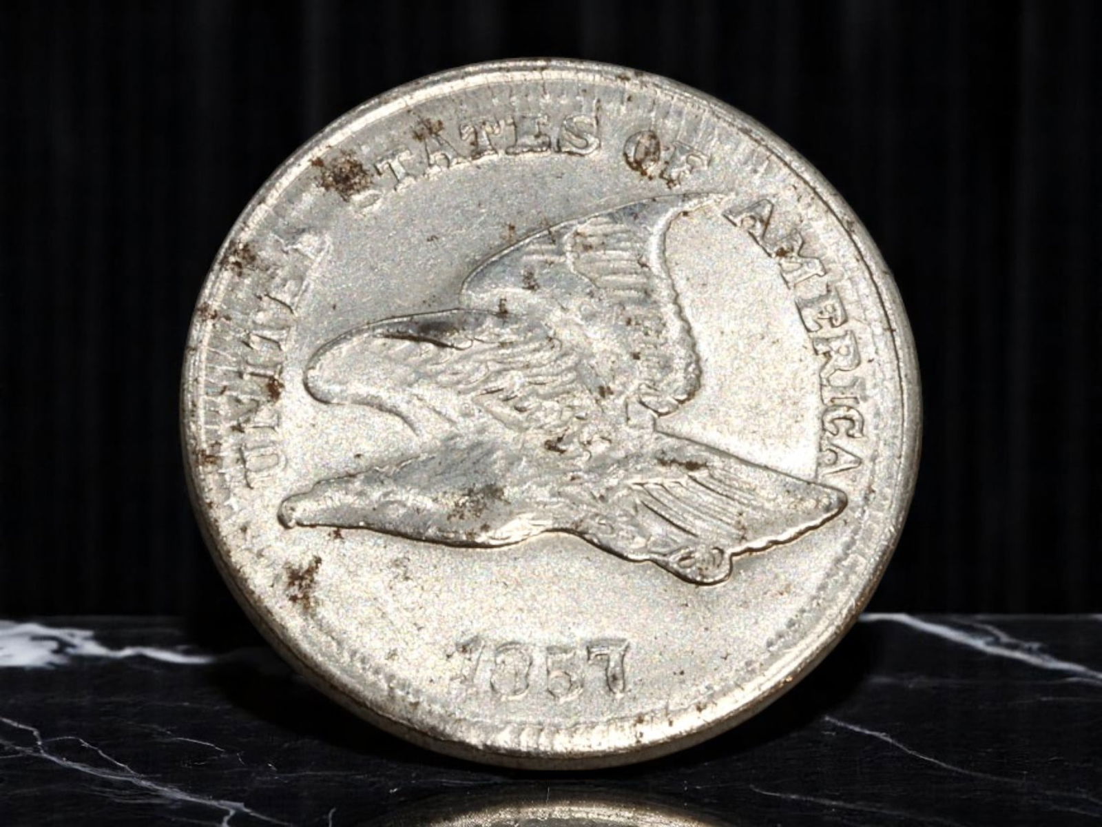 UNITED STATES: Soaring Liberty - Flying Eagle Cent Tribute Coin, 1857 Style, 21mm (1 of 2)