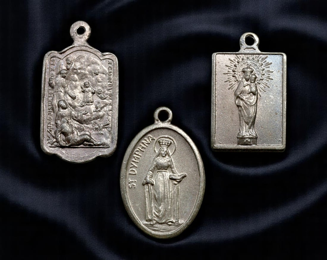SPAIN/ITALY: Marian Apparitions & Saints - 3 Catholic Devotional Medallions, 1940 Zaragoza, 23-28mm (1 of 2)