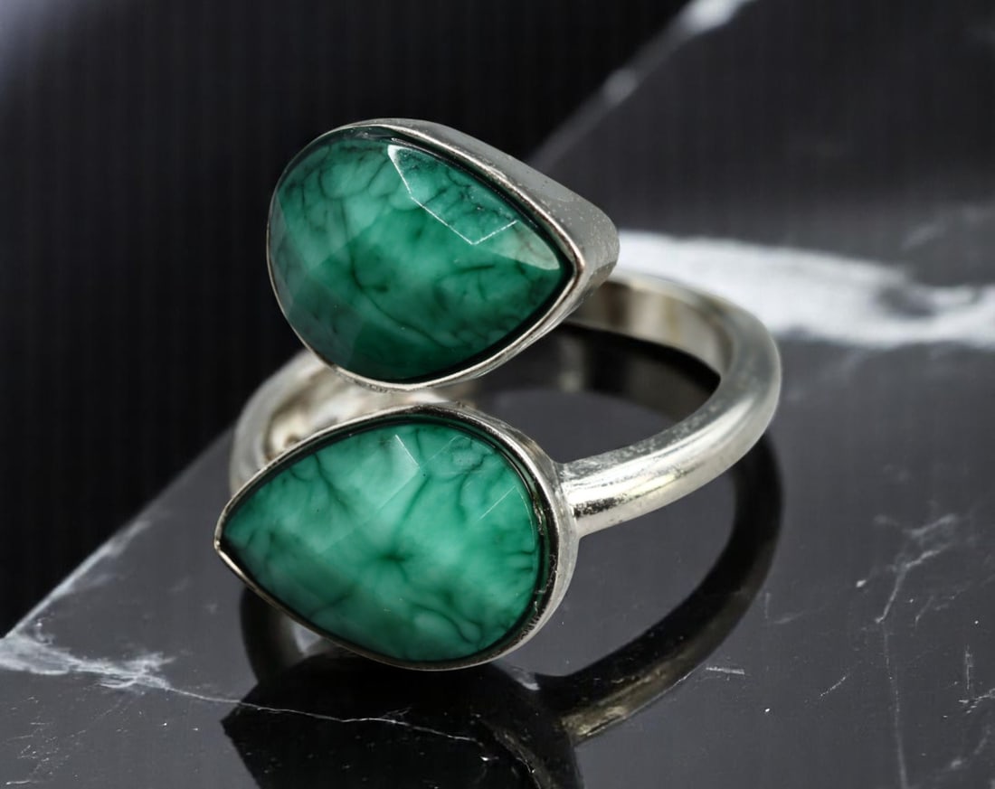ARTISTIC MODERN STYLE: Twin-Stone Ring - Teardrop Green Cabochons, Silvertone Wrap (Size 8 US) (1 of 2)
