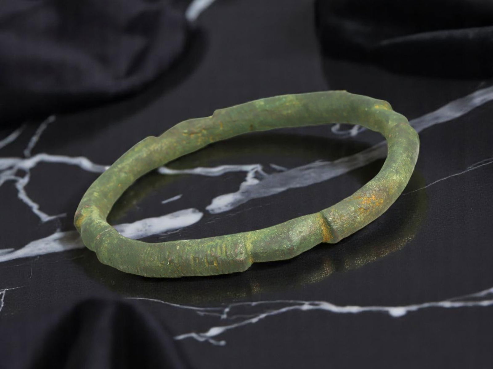 ANCIENT CELTIC Segmented Ritual Bronze Bracelet, 7.7 cm (1 of 2)